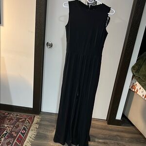 Elegant Black Sleeveless Dress